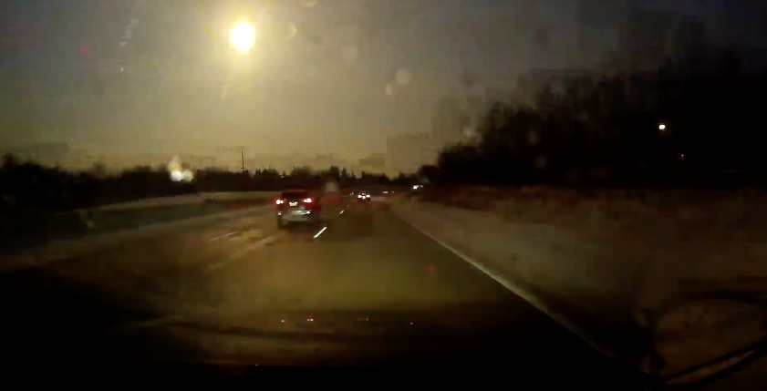 Una meteora ESPLODE nel cielo notturno del Michigan. Ecco il video?