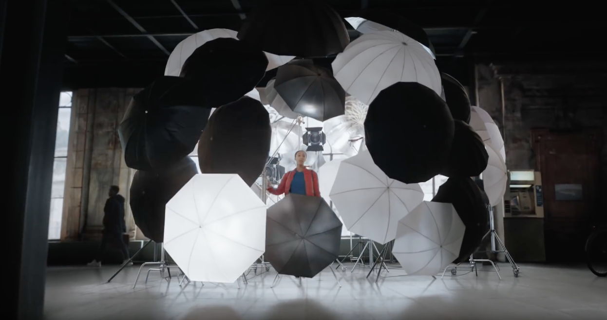 Apple pubblica 1 nuovo DIVERTENTE spot sul Portrait Lighting con iPhone X