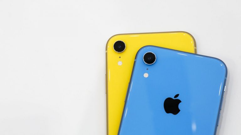 iPhone XR, Nome, Significato, Lettera, R