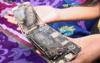 L’iPhone 6 di una RAGAZZINA è ESPLOSO sul suo letto iPhone 6, Esploso, Ragazzina, 11 Anni