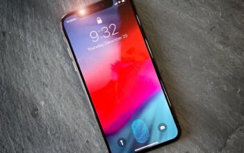 iPhone 13: Touch ID SOTTO al DISPLAY iPhone 13, Touch ID, Sotto, Display