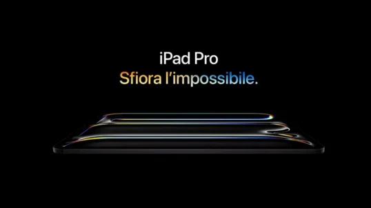 ipad pro 2024, novità ipad pro 2024, news ipad pro 2024, alimentatore, caricabatterie, confezione