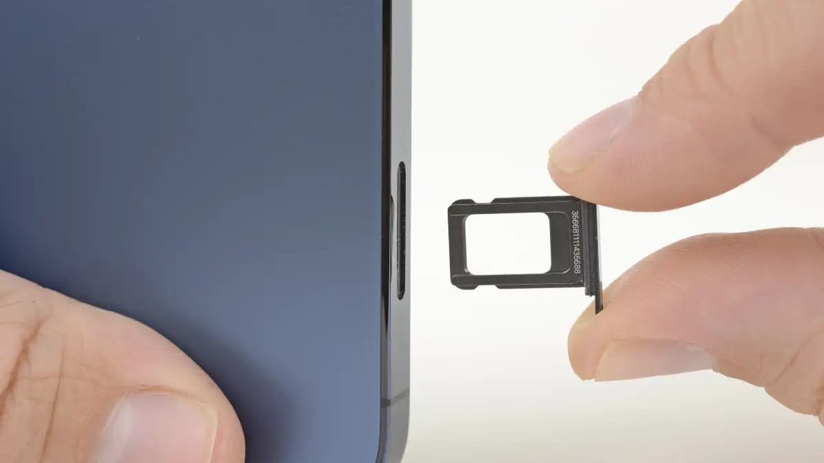 iPhone 17, eSIM iPhone, iPhone 17 Air, iPhone 17 Pro, SIM fisica, Apple Event 2025, Ming-Chi Kuo