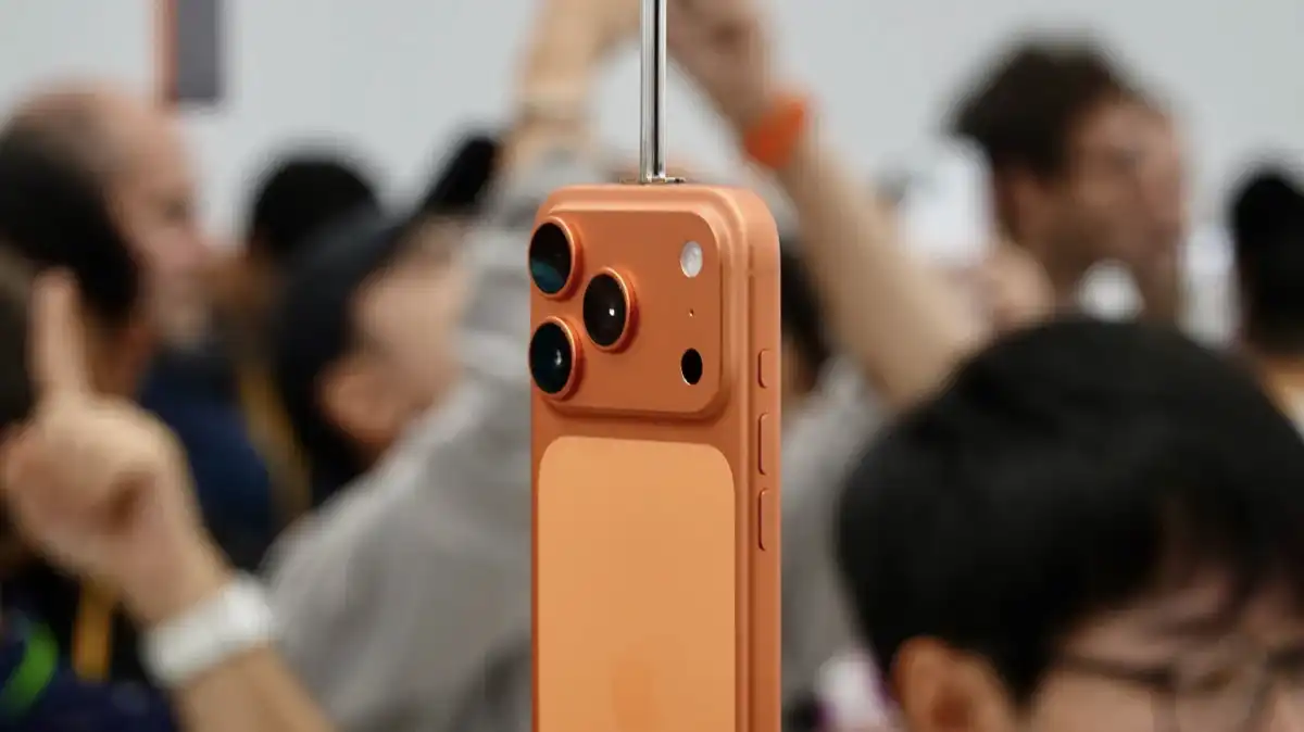 iPhone 17, iPhone 17 Pro, iPhone 17 Pro Max, iPhone 17 Air, preordini iPhone, Apple Store, disponibilità iPhone 17, spedizioni Apple, iPhone 17 Italia, iPhone 17 consegne