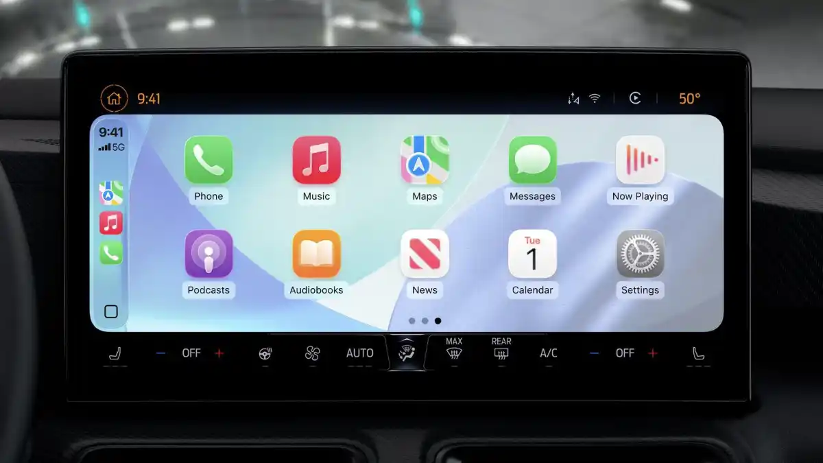 Tesla, Apple CarPlay, Apple Maps, Elon Musk, Mark Gurman, iOS 26, Autopilot, Infotainment, Aggiornamento Tesla